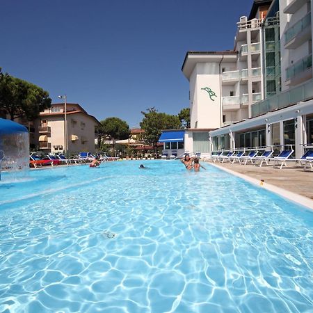 Hotel Buratti Cervia Exterior foto